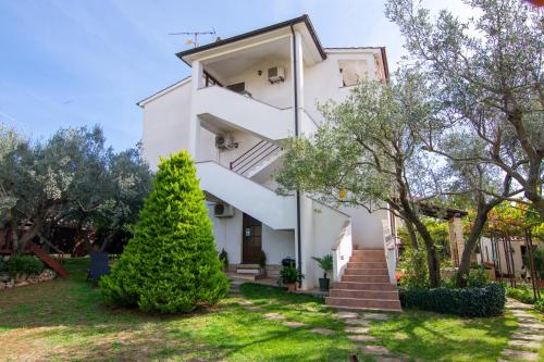 Apartment Medulin 7495b – Photos 3