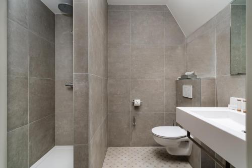 Ein Badezimmer in der Unterkunft Hotel Monasterium PoortAckere Ghent