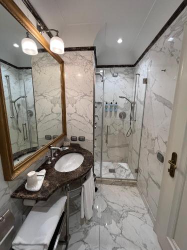 Koupelna v ubytování Hotel Villa Duse