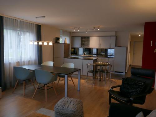 Kuchyň nebo kuchyňský kout v ubytování Apartment Résidence Sans Souci by Interhome