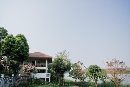Gallery image of Baanrimnam Resort Uttaradit in Uttaradit