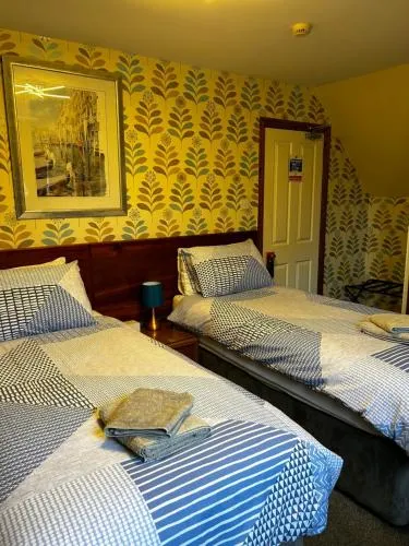 Acer Lodge Guest House photo 12