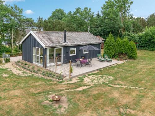 Zahrada ubytování Holiday Home Locan - 1-2km from the sea by Interhome