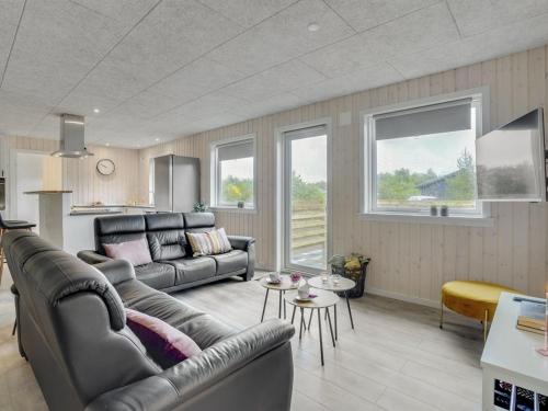 Posezení v ubytování Holiday Home Claes - 250m to the inlet in Western Jutland by Interhome