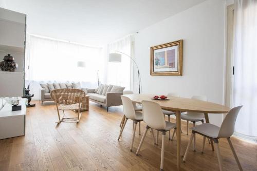 My Trastevere Three Bedroom View Apartment