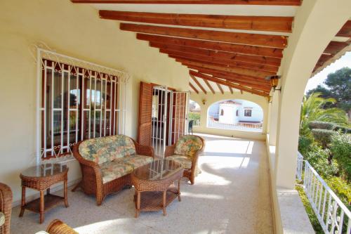 Posedenie v ubytovaní Bal-30E - traditionally furnished detached villa with peaceful surroundings in Benissa