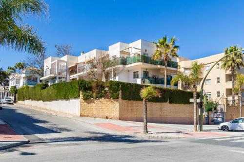 Paloma's Cozy Beach Flat