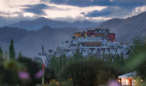 Gallery image of Chamba Camp Thiksey in Shey