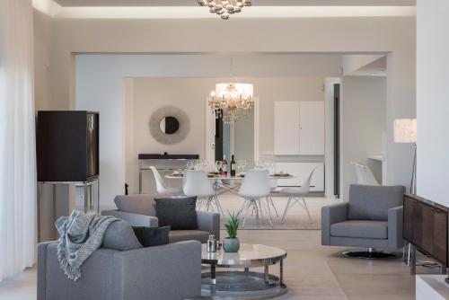 Villa Pirgos Luxury
