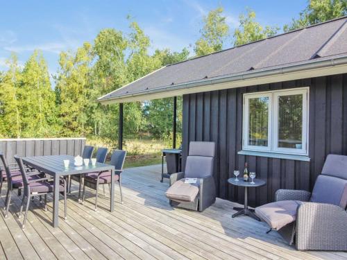Balkón nebo terasa v ubytování Holiday Home Santtu - 600m from the sea by Interhome