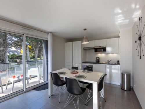 Apartment Les Cyprès by Interhome