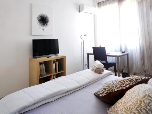 "Vacanze Romane" Stazione Tiburtina, Appartamento tre camere da letto 5 posti letto