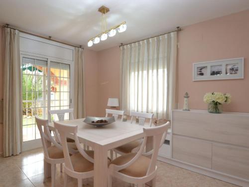 Foto Holiday Home Cuco by Interhome 6