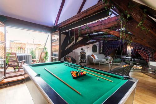 Fairytale Duplex - Billiard - Whirlpool - Home Cinema - Old Town
