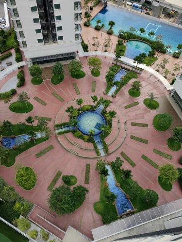 Bazén v ubytování Datum Jelatek Sky Residence KLCC SkyRing Linked to LRT and Mall nebo v jeho okolí