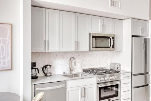 Imagen de la galería de First Hill Studio w Gym Coworking SEA-443, en Seattle