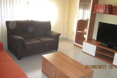 EXCELENTE APARTAMENTO CON VISTAS AL MAR 6 PLAZAS