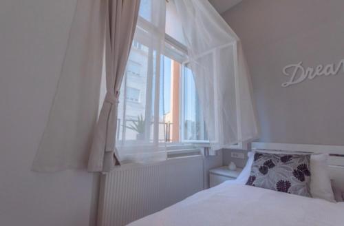 Main Square Dream Apartment