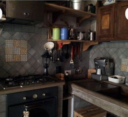 Kuchyň nebo kuchyňský kout v ubytování Casa vacanza in Casale vicino Orvieto