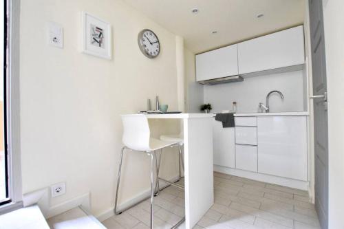 Budget Apartment by Hi5- Mini Studio