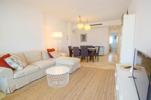 Aparment Terraza de Agustina- Swimming pool next to the beach