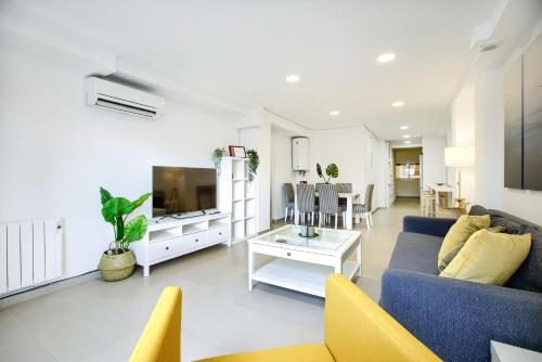 Charming la Elipa - Renovated 3-room apartment.