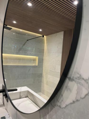 Photo de la galerie de l'établissement Magnifique Villa avec piscine en Sologne, à Vouzeron