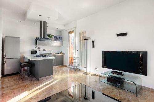 051 Living photo 10