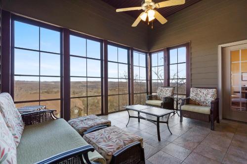Do not Rent - Hilltop Hangout – Photos 2
