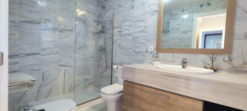 Koupelna v ubytování Gorgeous 3 Bedrooms in Villa Natural Reserve Park!