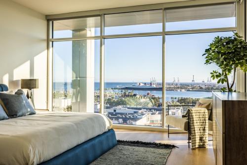 Giường trong phòng chung tại @ Marbella Lane - Luxurious 3BR Penthouse