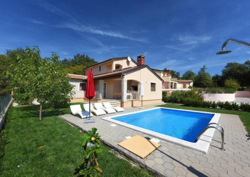 Family friendly house with a swimming pool Mofardini, Central Istria - Sredisnja Istra - 20586