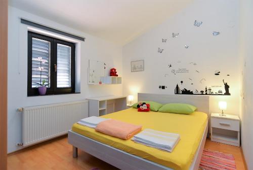 Apartments with parking space Banjole, Pula - 20675