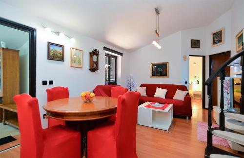 Apartments with parking space Banjole, Pula - 20675