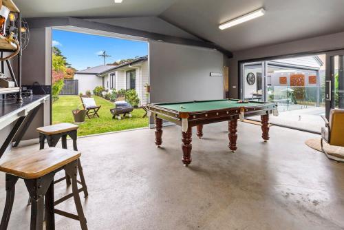 Instalaciones para jugar al ping pong en The Little Distillery o alrededores