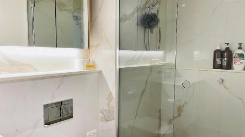 Phòng tắm tại Sweet Home Apartment North Melbourne