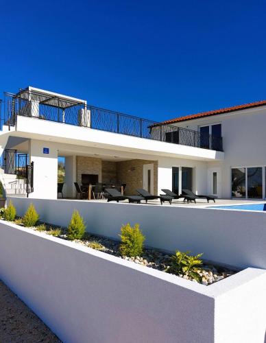 Beautiful Villa Sunset Grusi – Photos 3