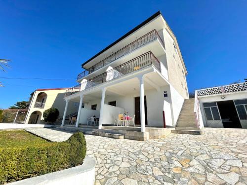 Apartmani Luky