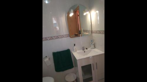 Łazienka w obiekcie Rent bungalow in Benidorm, Alicante, Spain