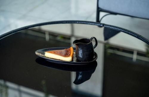 Фотография из галереи دانة المروج للشقق المخدومة Danat Almourouj Serviced Apartment в Абхе