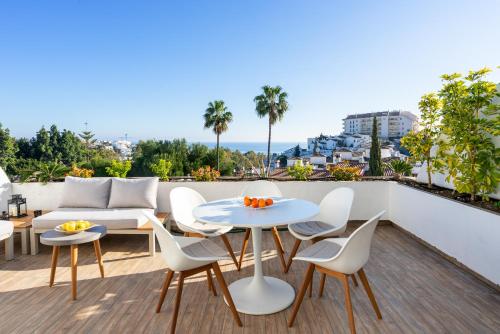 Torrequebrada terrace by Costarentals - Ref 76