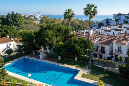 Torrequebrada terrace by Costarentals - Ref 76