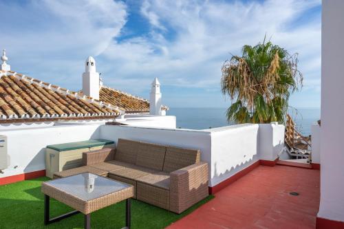 Benalmadena with sauna by Costarentals - Ref 72