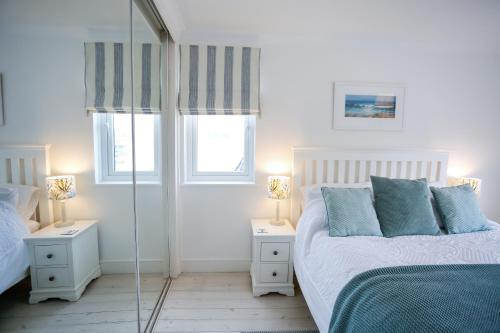 Posteľ alebo postele v izbe v ubytovaní Hightide - Bracklesham Bay