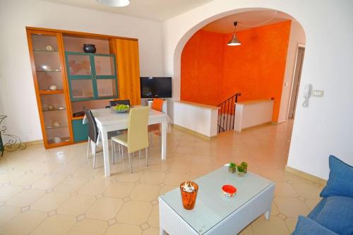 Μια τηλεόραση ή/και κέντρο ψυχαγωγίας στο Casa Sammali