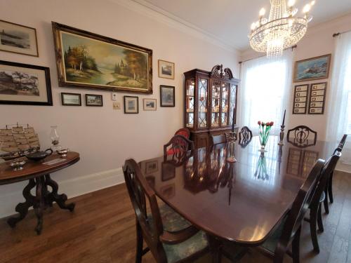 Gambar di galeri bagi The Scotsman Inn di Pictou