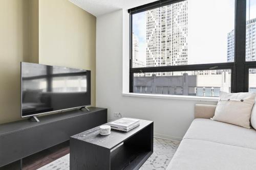 シカゴにあるStreeterville Studio w pool gym nr Navy Pier CHI-786のギャラリーの写真