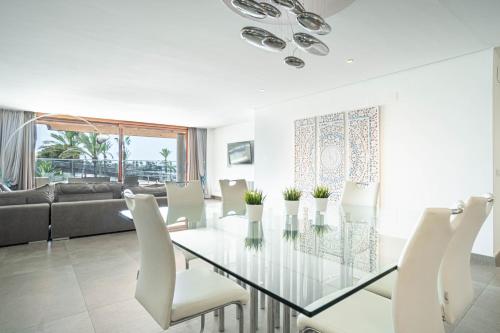 GRAND TERRACE APARTMENT in Puerto de Alcudia