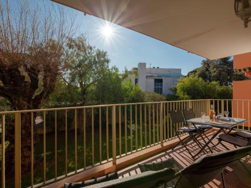 Apartment Les Sables by Interhome
