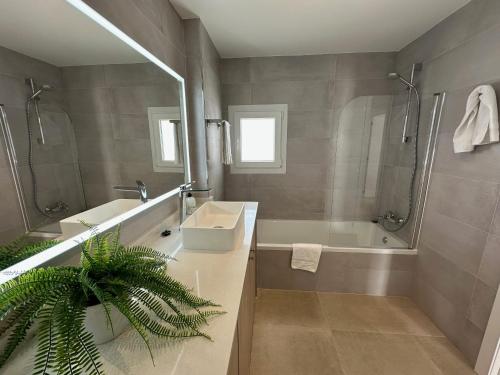 Nerja Paradise Rentals - Villa Rayo de Sol